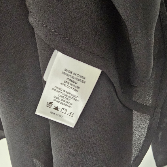 CeCe Peplum Blouse Lace Sleeves Snap Front V-Neck Black Romantic I'm Size S - Picture 5 of 6